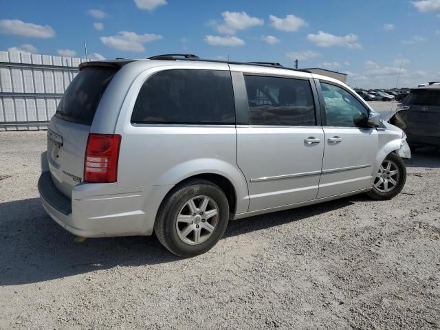 2010 Chrysler Town & Country Touring Plus