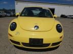 2009 Volkswagen New Beetle S