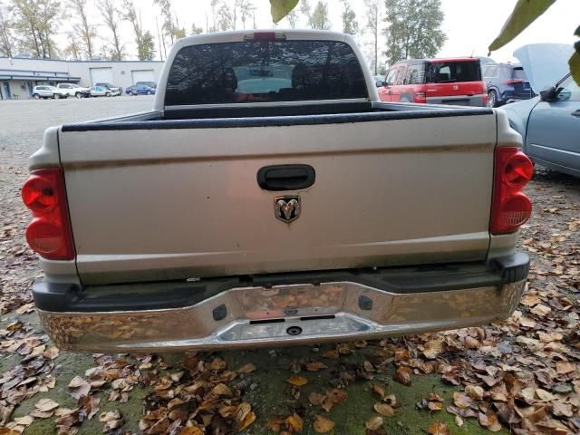 2005 Dodge Dakota Quad SLT