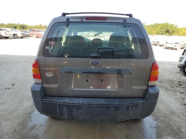 2005 Ford Escape XLS