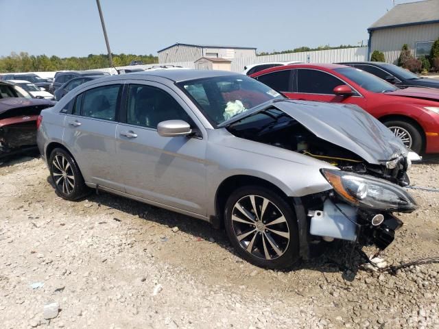 2014 Chrysler 200 Limited