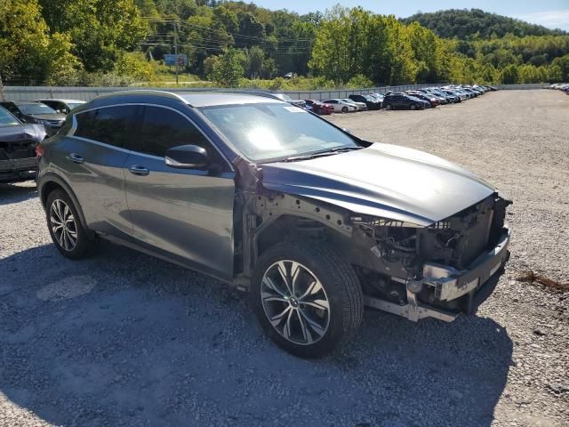 2017 Infiniti QX30 Base