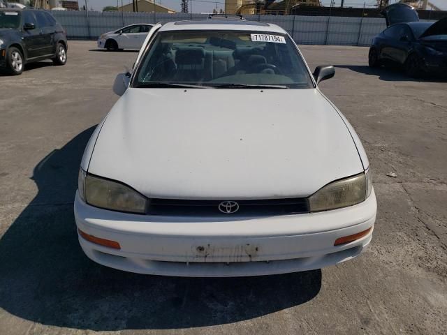 1992 Toyota Camry LE