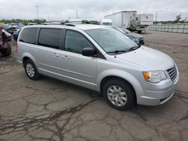 2010 Chrysler Town & Country LX