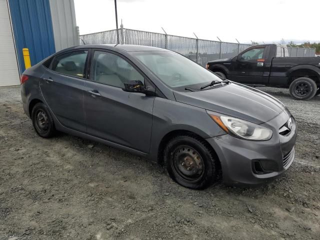 2013 Hyundai Accent GLS