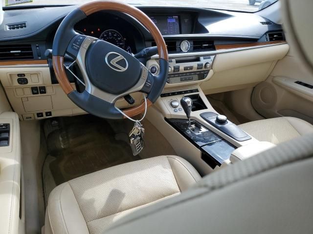 2013 Lexus ES 300H