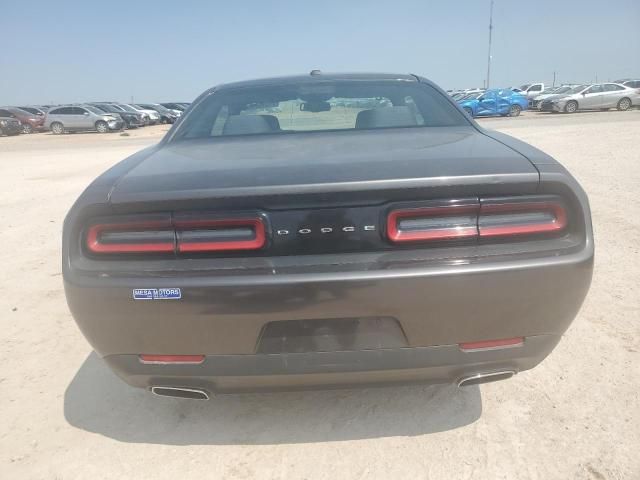 2015 Dodge Challenger SXT