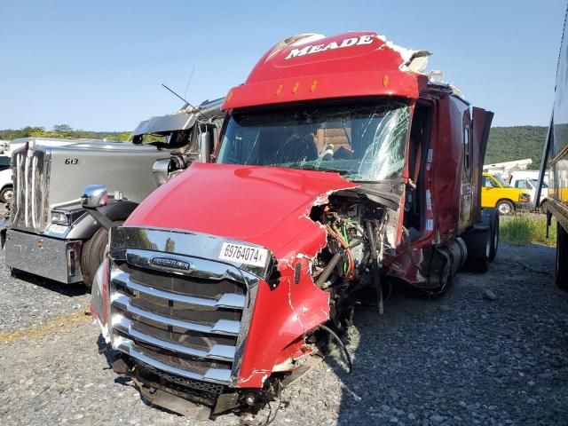 2023 Freightliner Cascadia 126