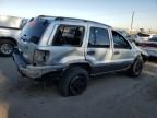 2002 Jeep Grand Cherokee Laredo