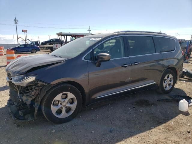 2017 Chrysler Pacifica Touring L Plus