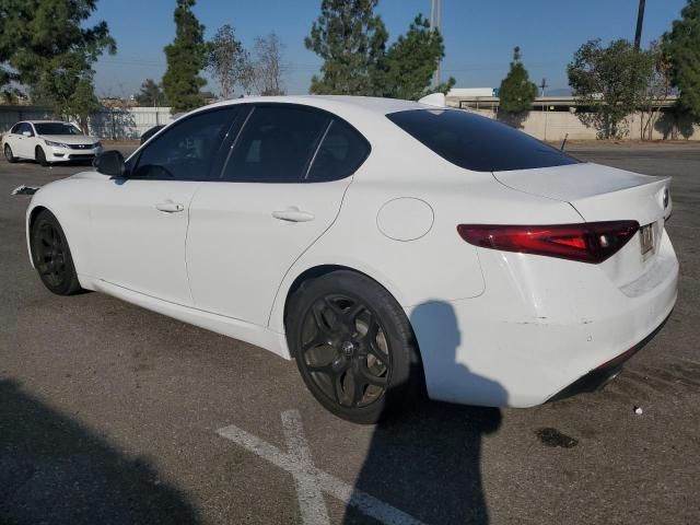 2021 Alfa Romeo Giulia Sport