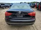 2016 Volkswagen Passat SE