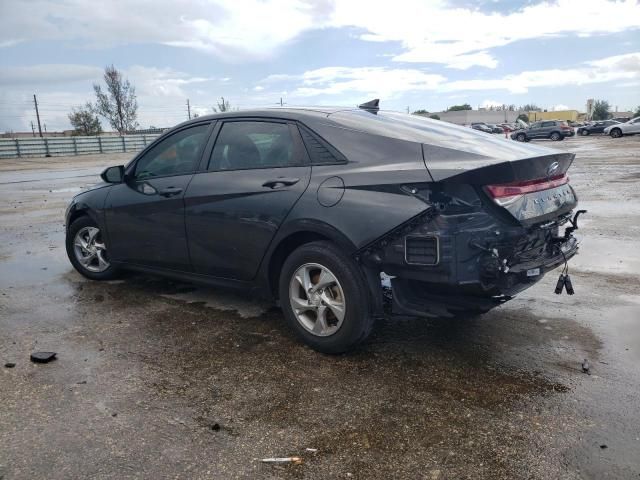 2021 Hyundai Elantra SE