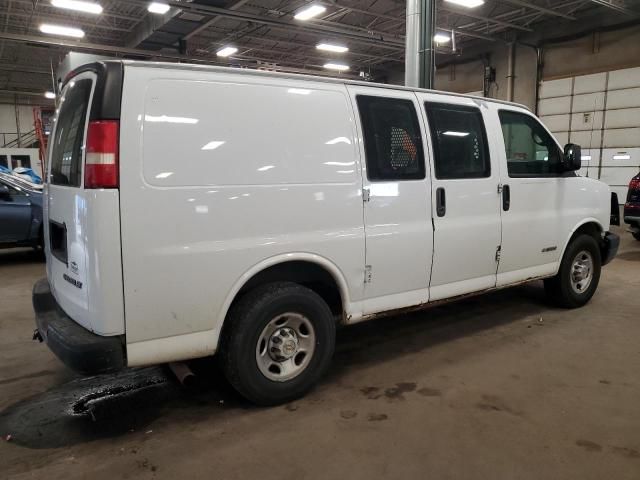 2004 Chevrolet Express G3500