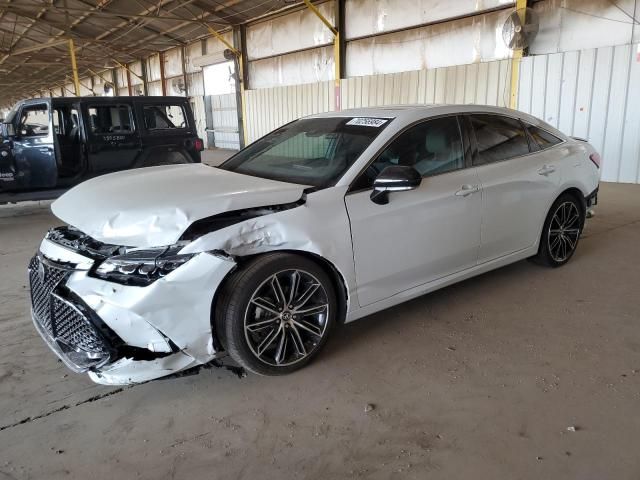 2019 Toyota Avalon XLE