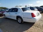 1999 Lincoln Town Car Signature