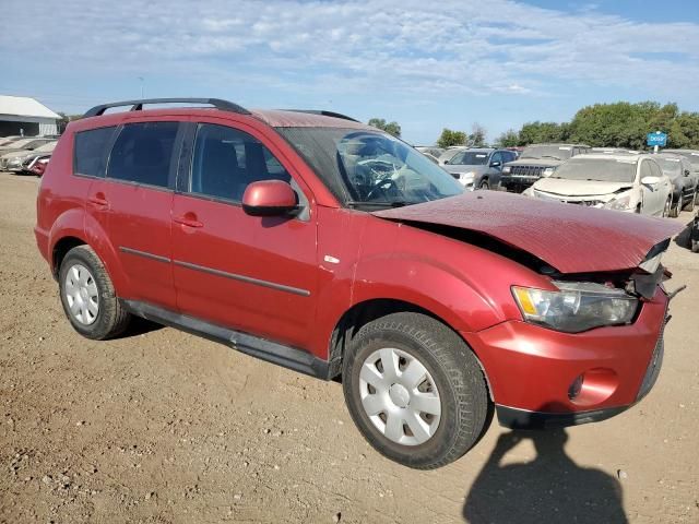 2011 Mitsubishi Outlander ES