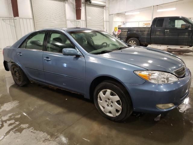 2004 Toyota Camry LE