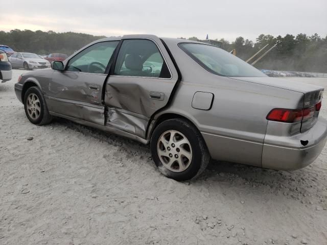 1999 Toyota Camry LE