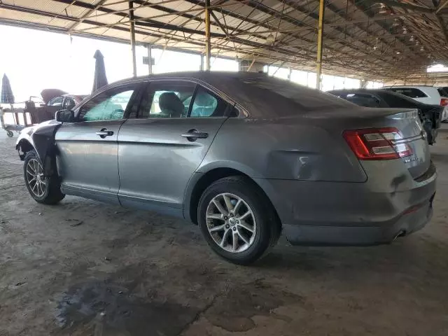 2013 Ford Taurus SE