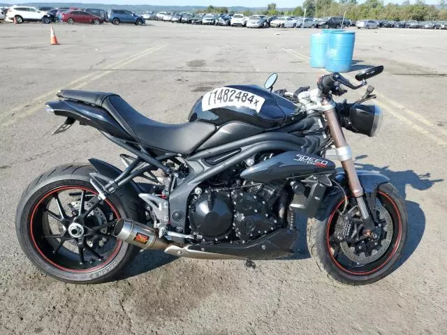 2015 Triumph Speed Triple ABS