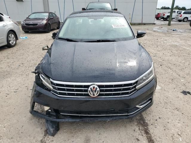 2017 Volkswagen Passat SE