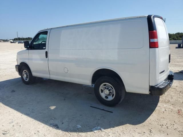 2021 Chevrolet Express G2500