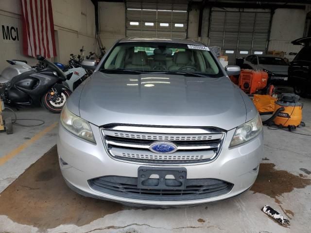 2011 Ford Taurus SEL