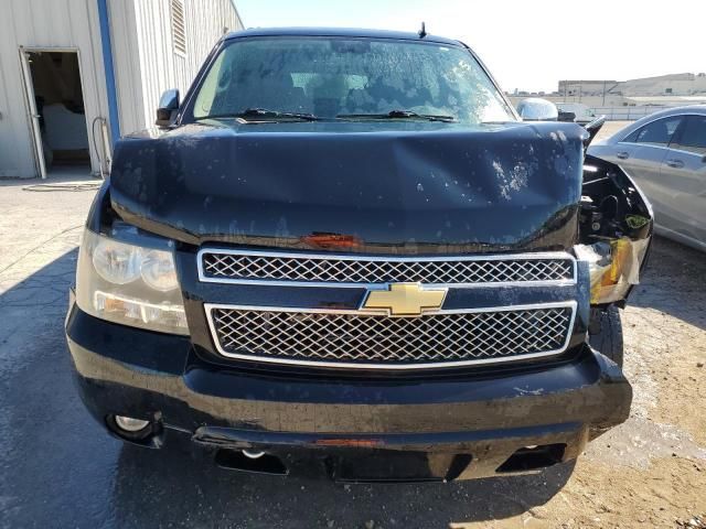 2014 Chevrolet Suburban C1500 LT