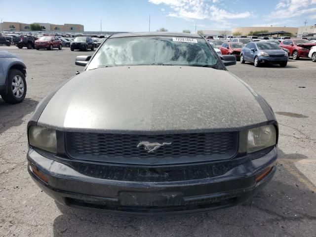 2005 Ford Mustang