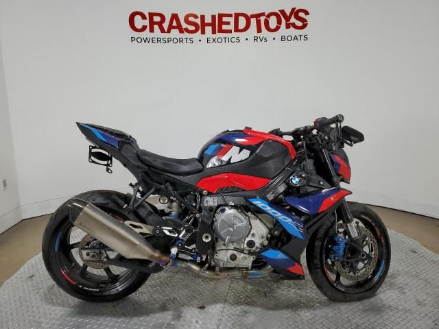 2023 BMW M 1000 R