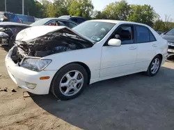 Lexus Vehiculos salvage en venta: 2001 Lexus IS 300