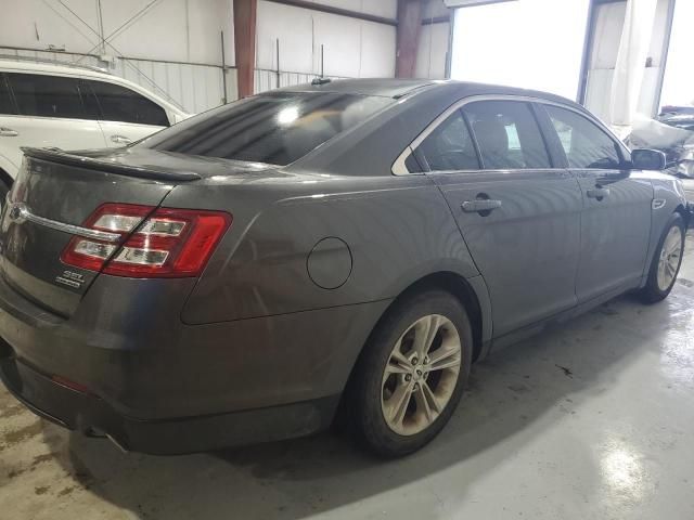 2016 Ford Taurus SEL