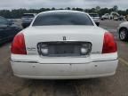 2004 Lincoln Town Car Executive