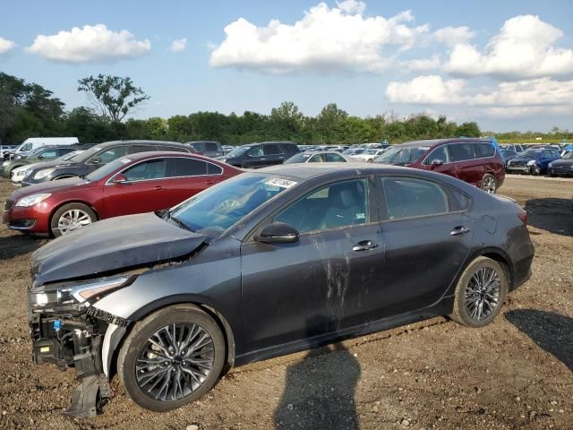 2022 KIA Forte GT Line