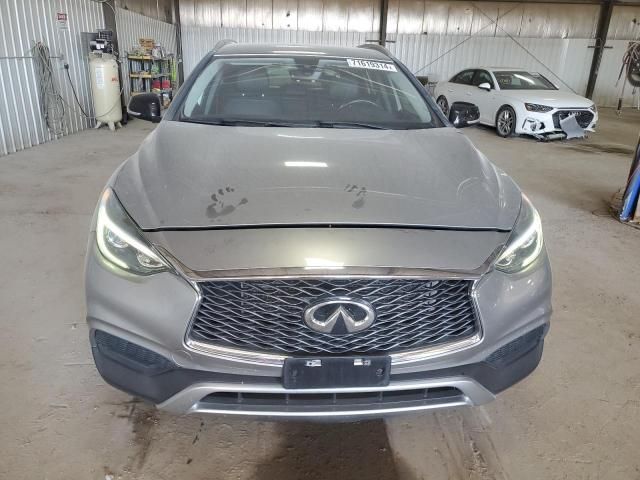 2017 Infiniti QX30 Base