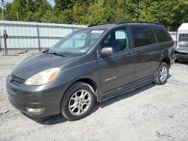 2005 Toyota Sienna XLE