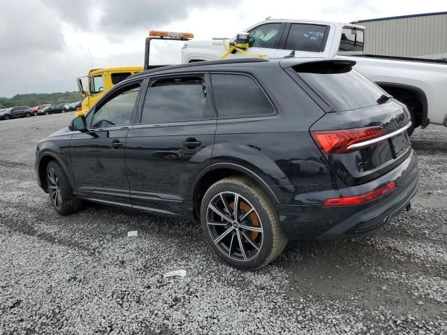 2021 Audi Q7 Premium Plus