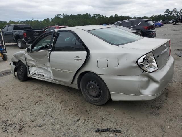 2004 Toyota Camry LE