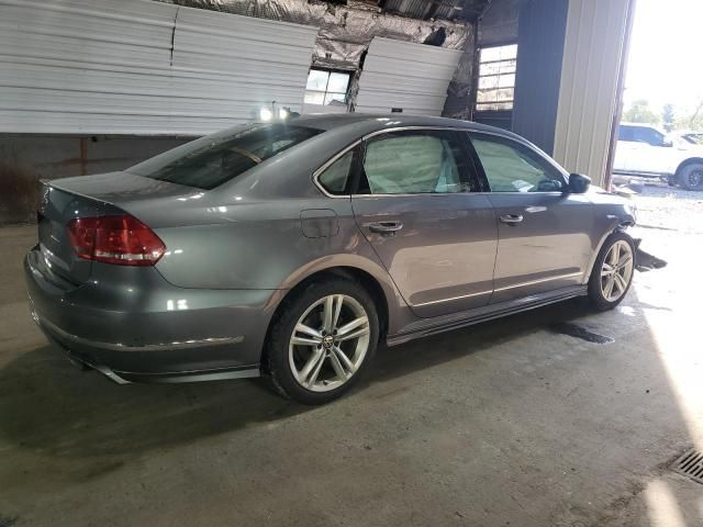 2015 Volkswagen Passat SEL