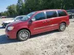 2013 Chrysler Town & Country Touring L