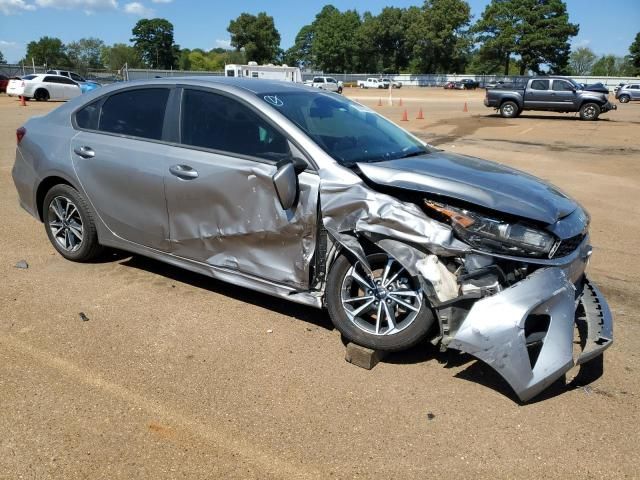 2022 KIA Forte FE