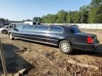 2004 Lincoln Town Car Executive