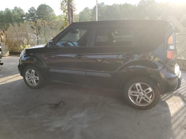 2011 KIA Soul +