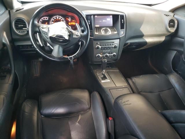 2010 Nissan Maxima S