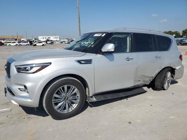 2022 Infiniti QX80 Luxe