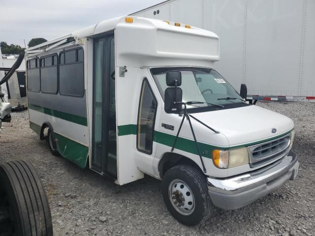 2002 Glav 2002 Ford Econoline E350 Super Duty Cutaway Van