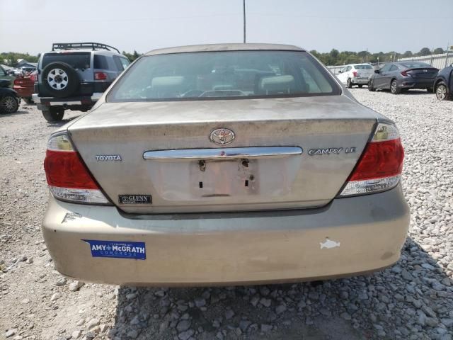 2005 Toyota Camry LE