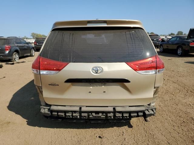 2011 Toyota Sienna