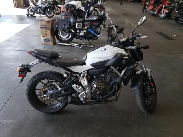 2015 Yamaha FZ07